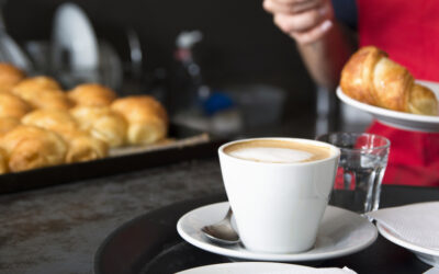 Colazione al bar: sì o no?